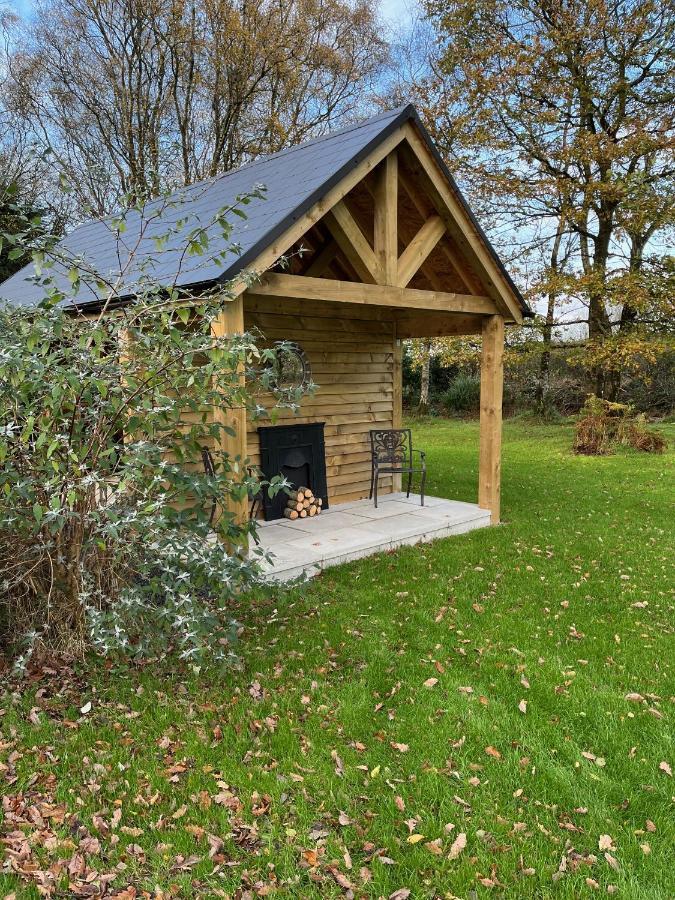 Country Garden House Holiday Homes バリマネー エクステリア 写真