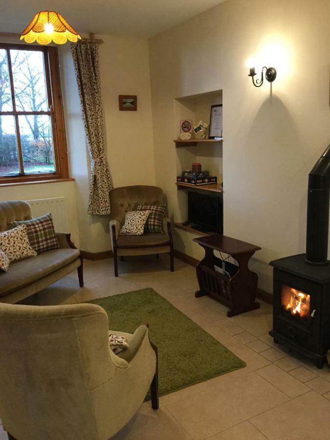 Country Garden House Holiday Homes バリマネー エクステリア 写真